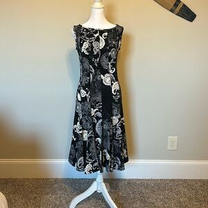 Black and white Haani dress size small